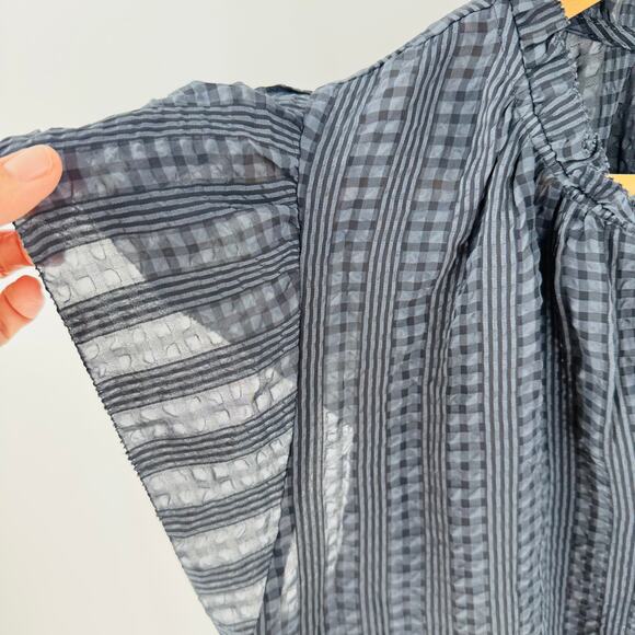 Current Air Black Check Flutter Sleeve Blouse Size XS Lightweight Boho Chic - Picture 6 of 7